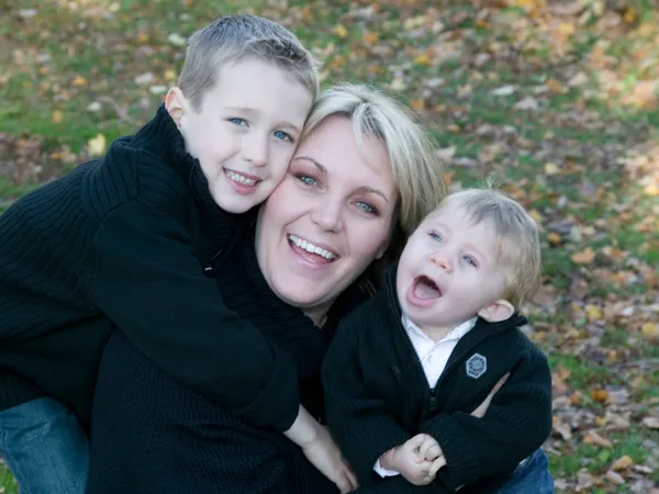 Ryan with his brother Devon and mom Arlene